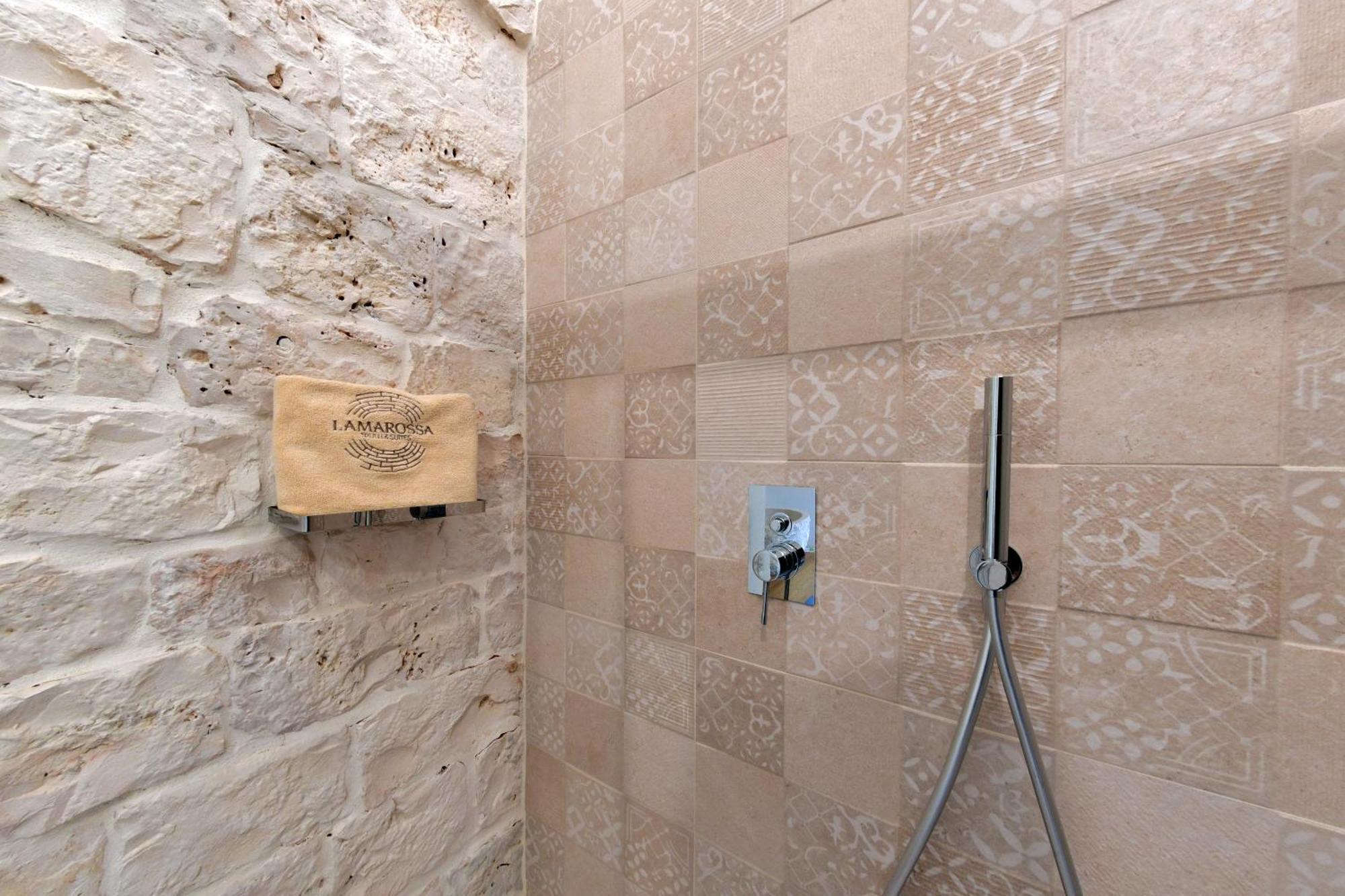 Lamarossa Trulli & Suites Antonelli Ngoại thất bức ảnh